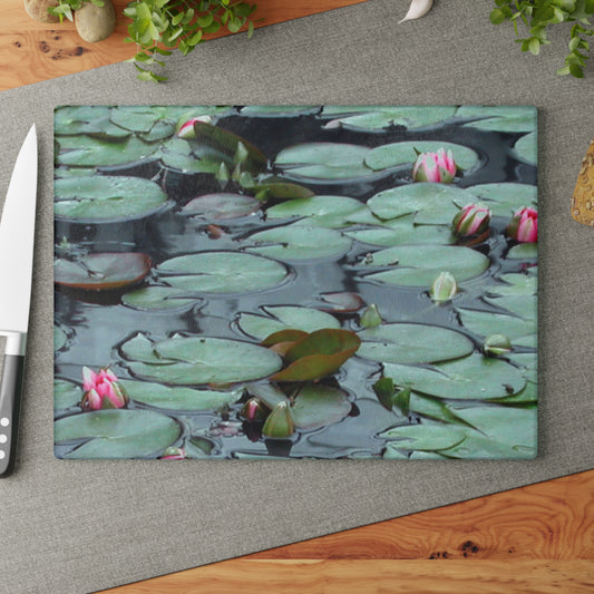 Serene Lily Pad Glass Cutting Board - Elegant Kitchen Décor