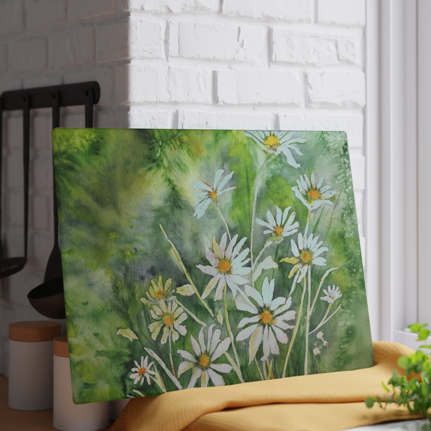 Dodie's Daisies Glass Cutting Board