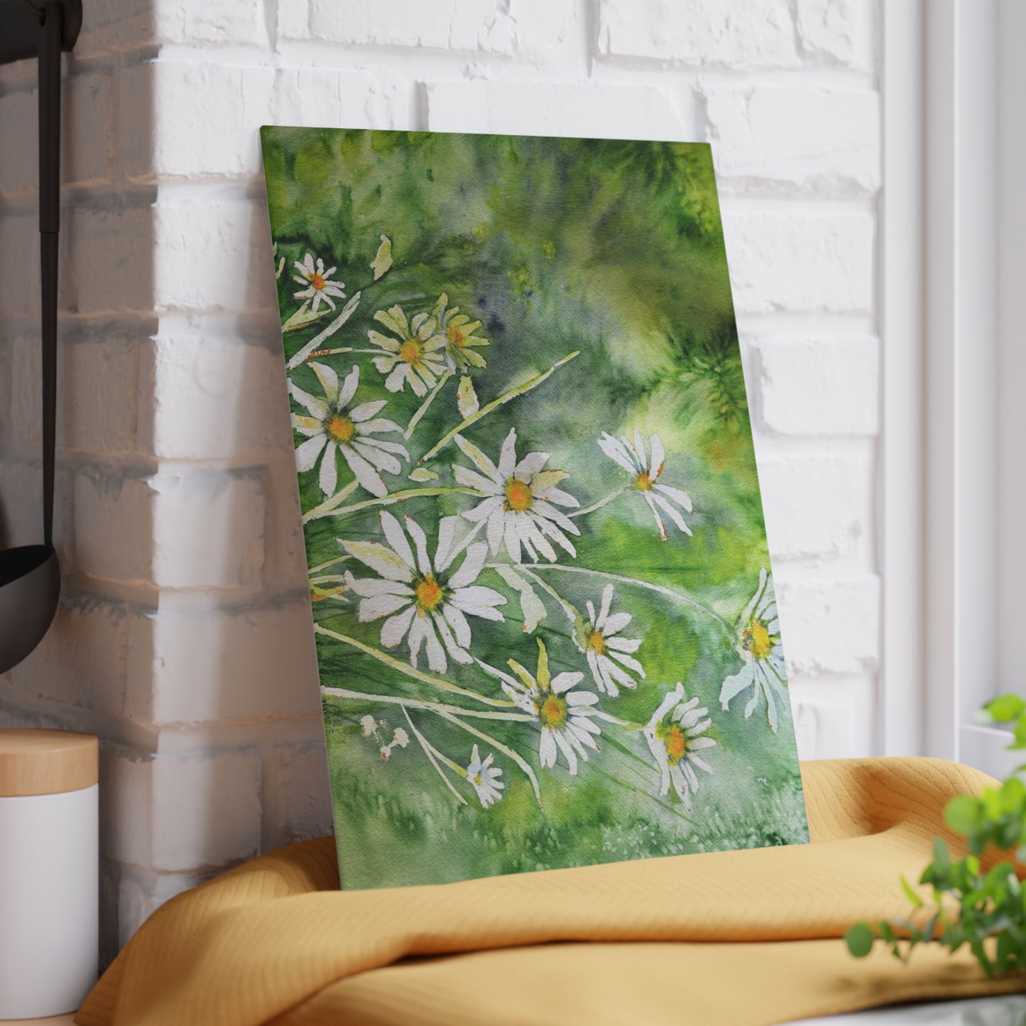 Dodie's Daisies Glass Cutting Board