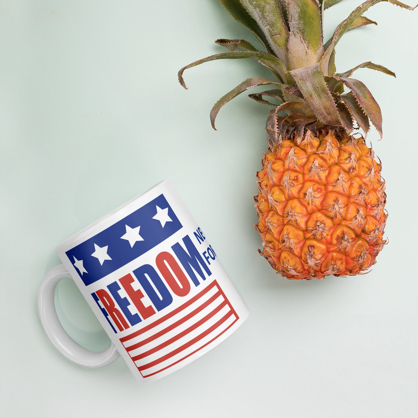 NEVER FORGET FREEDOM MUG